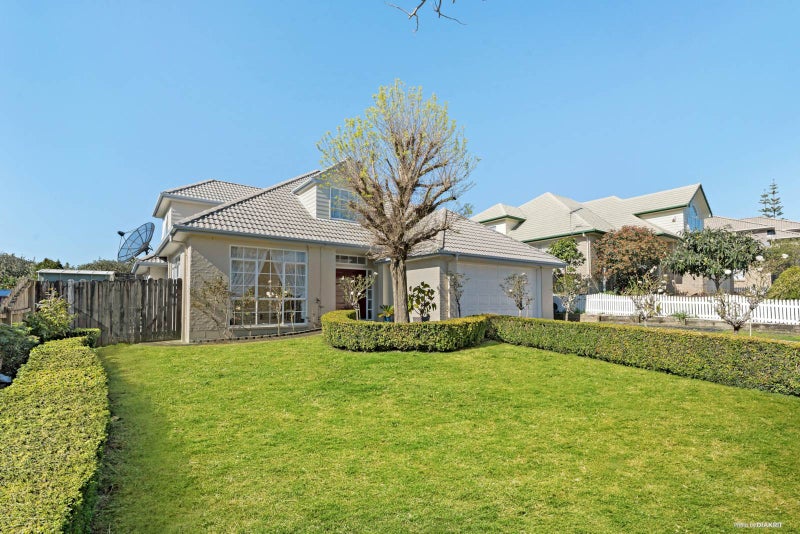 55 Orangewood Drive, Northpark, Auckland - Carousel 2