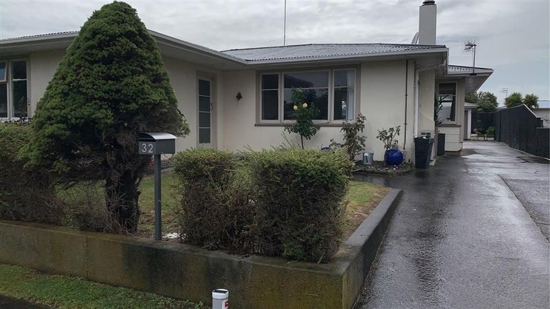 32 Church Street, Awapuni, Palmerston North - Carousel 3