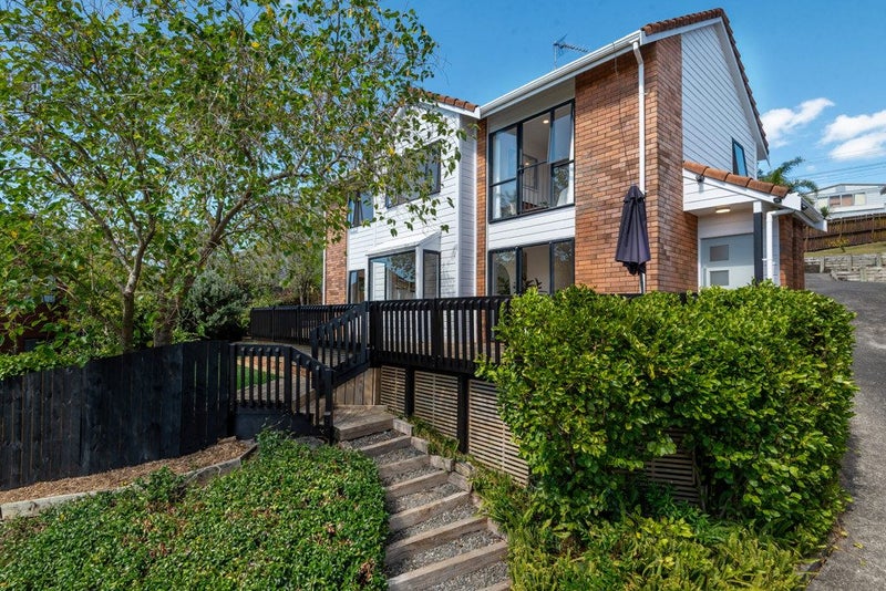 2/12 Helicon Place, Tōtara Vale, Auckland - Carousel 2