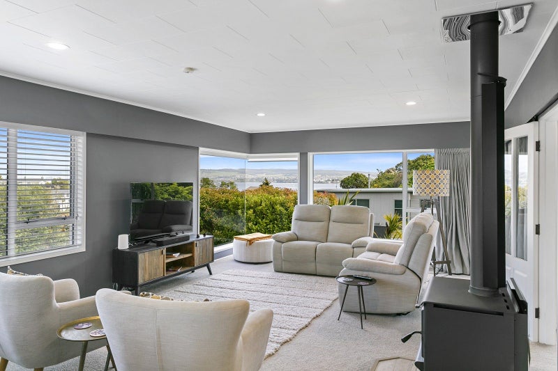 26 Tremaine Avenue, Two Mile Bay, Taupo - Carousel 2