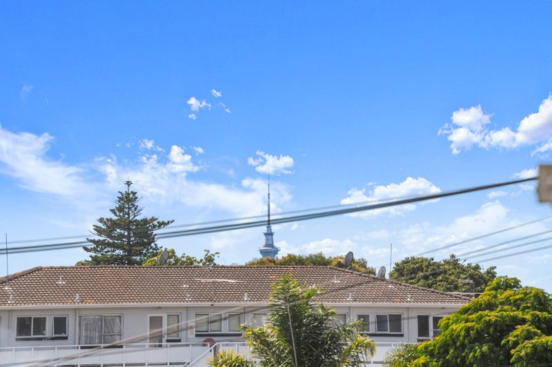 34 Fowlds Avenue, Sandringham, Auckland - Carousel 18