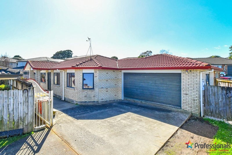 71A Robert Skelton Place, Clendon Park, Auckland - Carousel 1