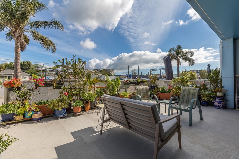 115/3 Morningside Drive, St Lukes, Auckland - Carousel 2