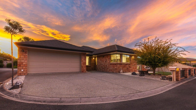 6 Persico Way, The Wood, Nelson - Carousel 1