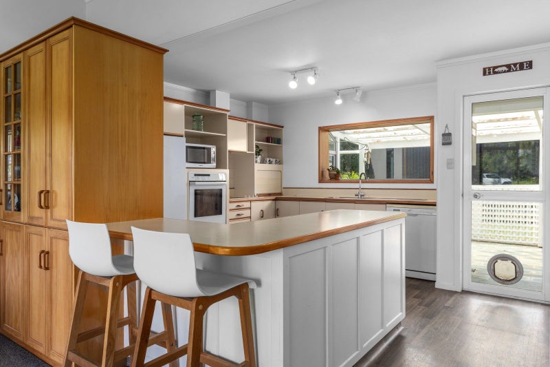 2420 State Highway 30, Otakiri - Carousel 2