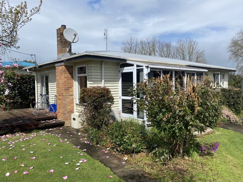 7 Kingsway Crescent, Forest Lake, Hamilton - Carousel 1