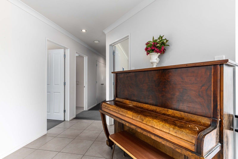 15 Diamond Court, Ashhurst, Ashhurst - Carousel 2