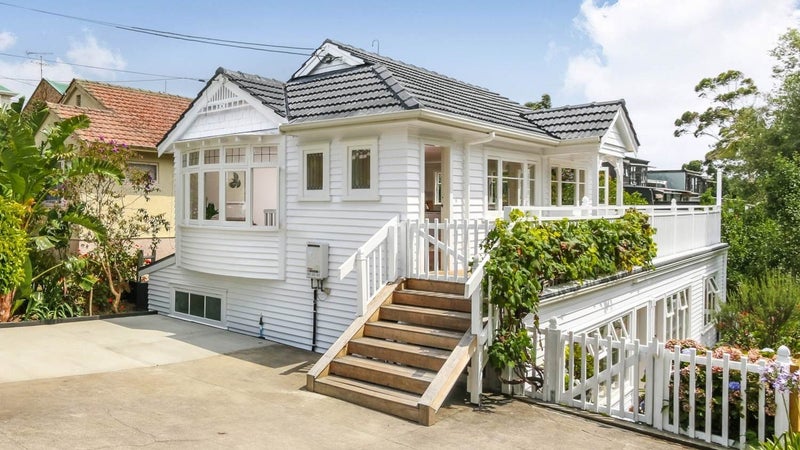 23 Dickens Street, Grey Lynn, Auckland - Carousel 1