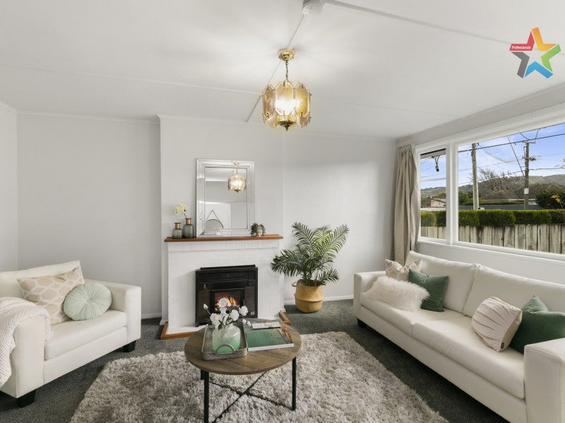 1036 High Street, Avalon, Lower Hutt - Carousel 2