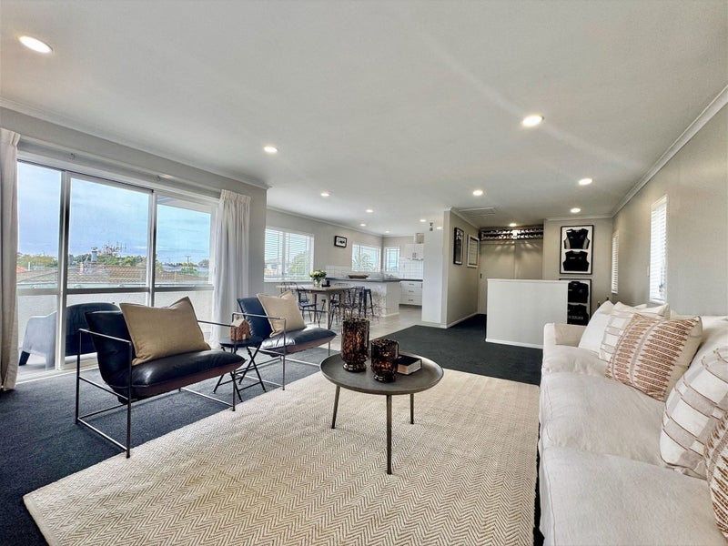 16A Keats Avenue, Onekawa, Napier - Carousel 1