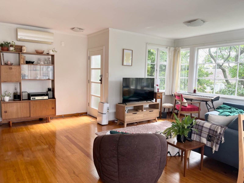 9 Moata Road, One Tree Hill, Auckland - Carousel 2