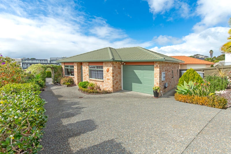 87A Elan Place, Stanmore Bay, Whangaparaoa - Carousel 1
