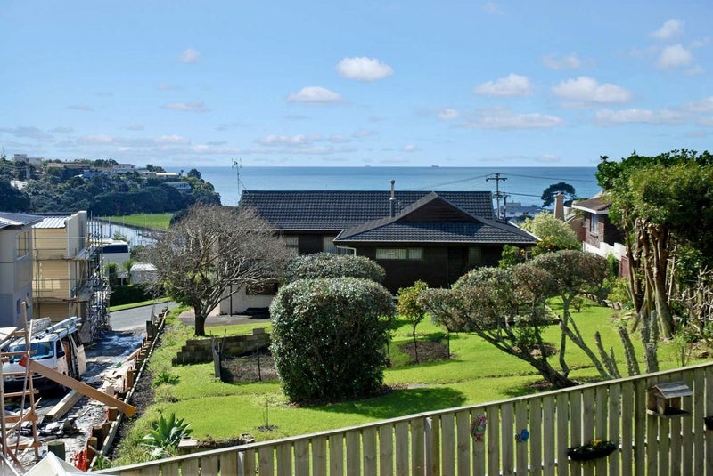 3/35 Rangitoto Terrace, Milford, Auckland - Carousel 8