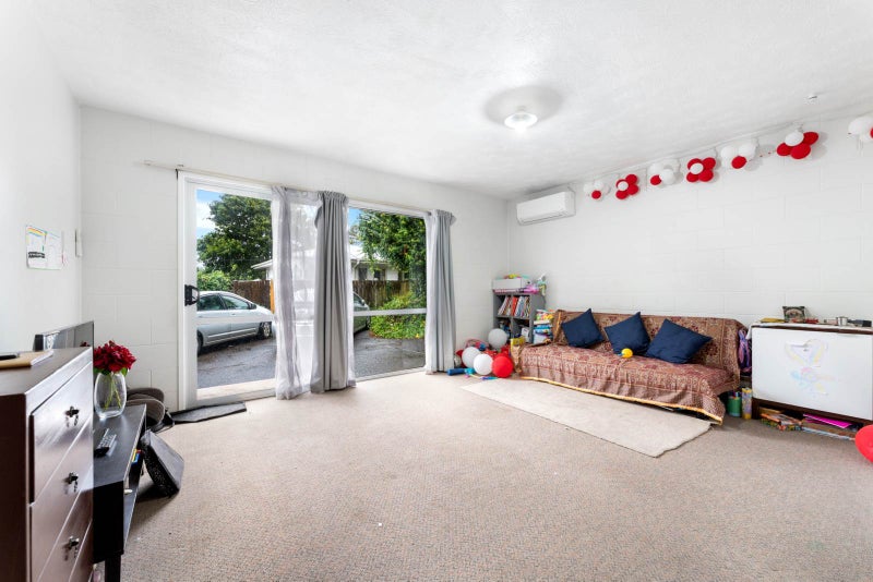 2/32 Arabi Street, Sandringham, Auckland - Carousel 1