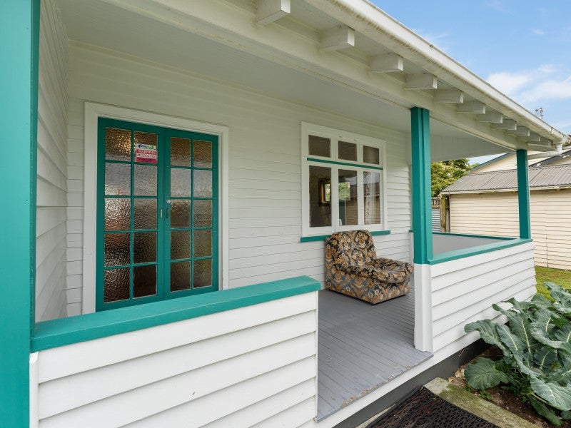 83 Wood Street, Takaro, Palmerston North - Carousel 2