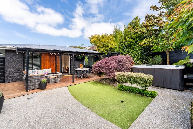 19 Erin Street, Roslyn, Dunedin - Carousel 2