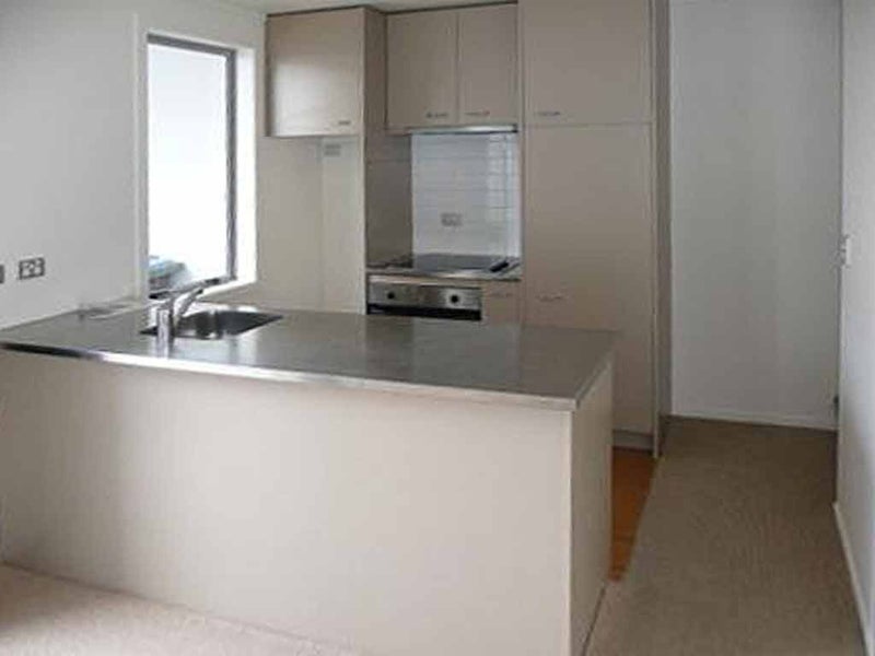 21/3 Wagener Place, Mount Albert, Auckland - Carousel 2