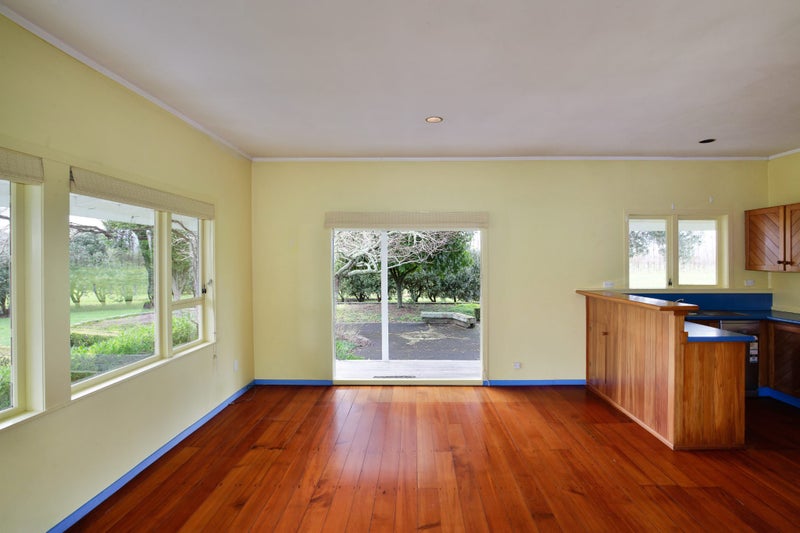 76 Riverland Road, Kumeu - Carousel 2