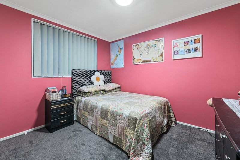 41 Morewa Place, Takanini, Auckland - Carousel 17