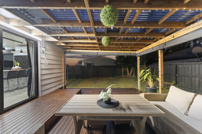 4/22 Barneys Farm Road, Clendon Park, Auckland - Carousel 1