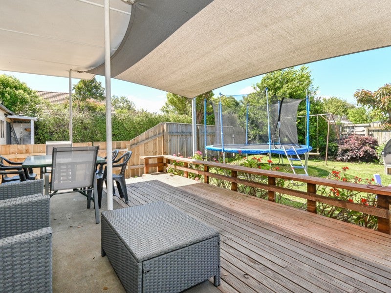 1239 Cunningham Crescent, Mayfair, Hastings - Carousel 1