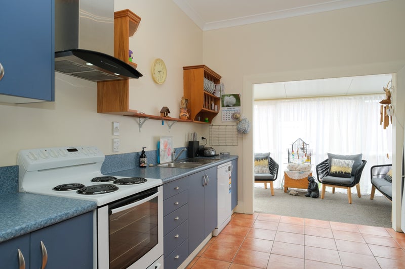 45 Ings Avenue, Saint Clair, Dunedin - Carousel 2