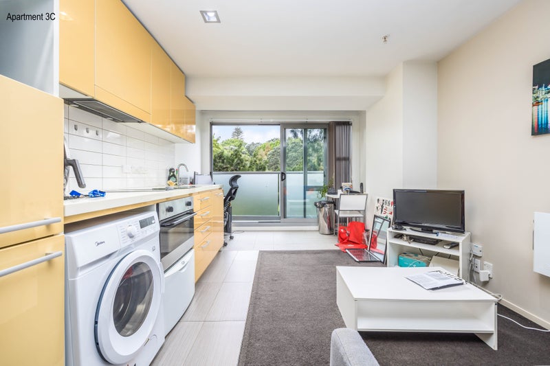 3C-3D/14 Upper Queen Street, Newton, Auckland - Carousel 2