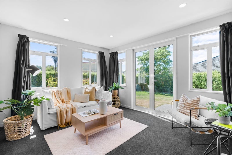 12 Mica Place, Northwood, Christchurch - Carousel 1