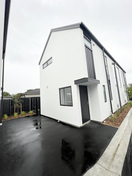 4/116 Cranford Street, St Albans, Christchurch - Carousel 1