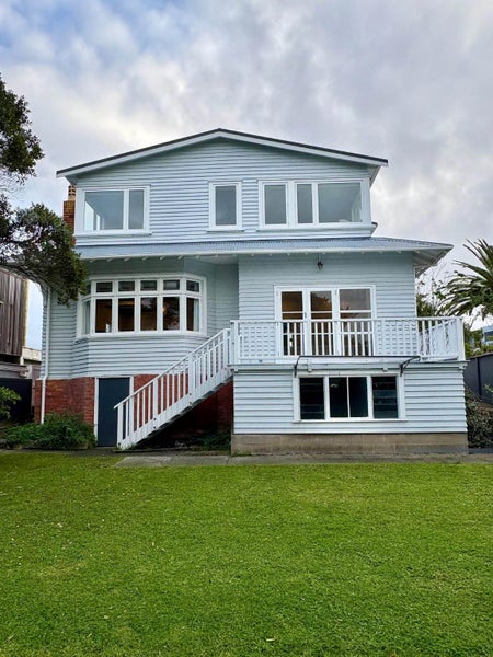 2A Hamana Street, Narrow Neck, Auckland - Carousel 16