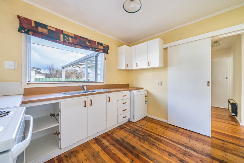 36 Norfolk Street, Wainuiomata, Lower Hutt - Carousel 2
