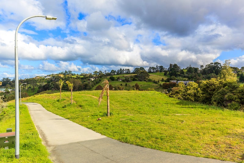 80 Vaughans Road, Long Bay, Auckland - Carousel 10