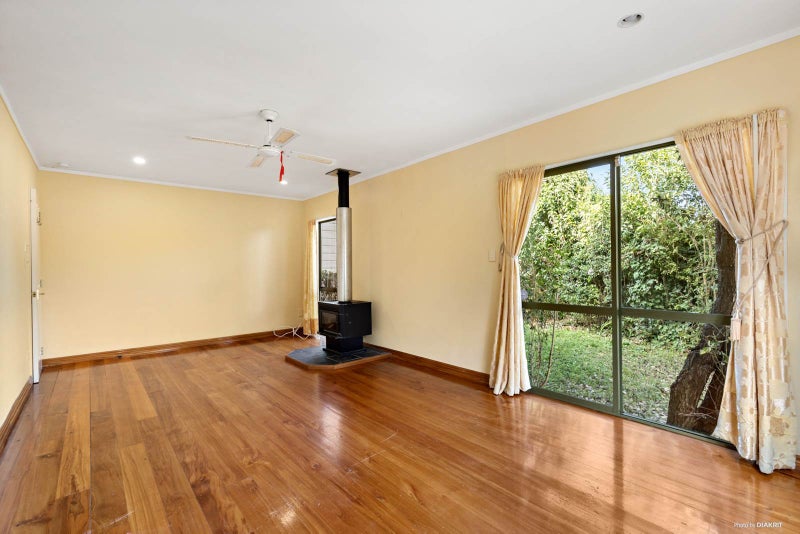 2/641 Richardson Road, Mount Roskill, Auckland - Carousel 2