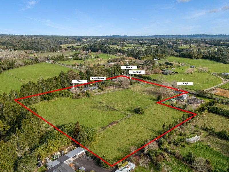 120 Belk Road South, Omanawa - Carousel 1