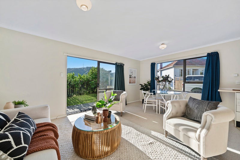 24B Mysore Street, Khandallah, Wellington - Carousel 2