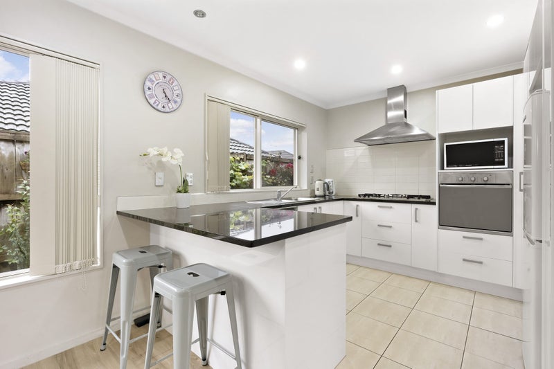 13 Tsar Court, Flat Bush, Auckland - Carousel 14