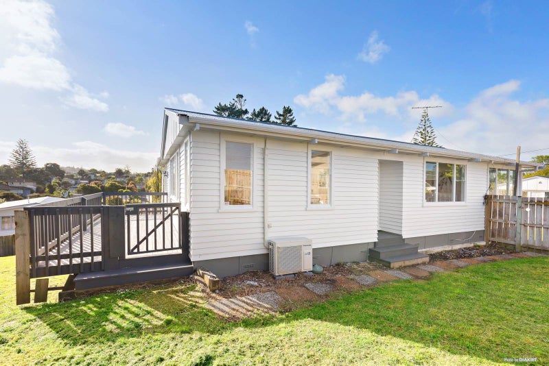 49B Lancaster Road, Beach Haven, Auckland - Carousel 2