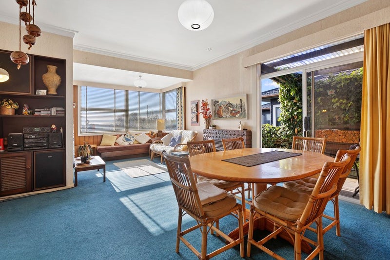 480 Devon Street East, Strandon, New Plymouth - Carousel 2