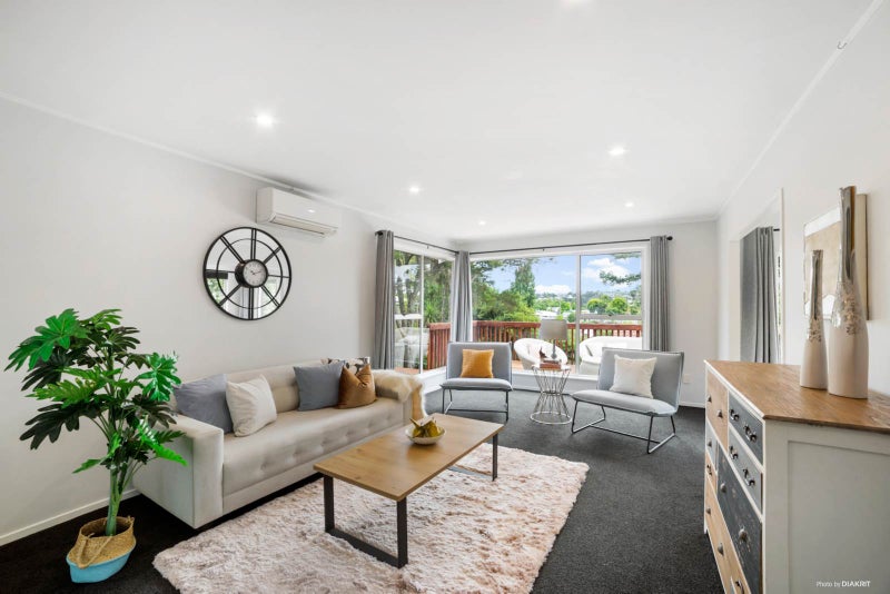 13 Powrie Street, Glenfield, Auckland - Carousel 2