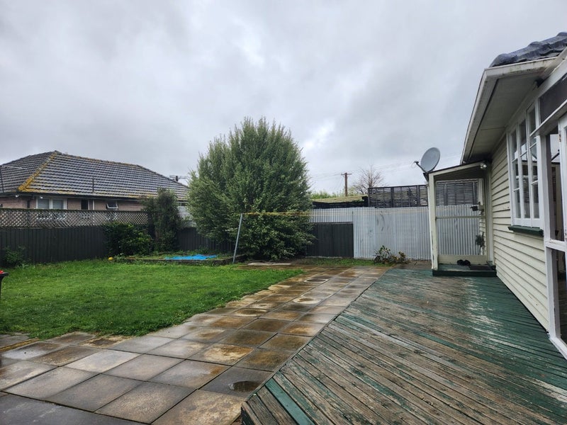 108 Brookside Terrace, Bryndwr, Christchurch - Carousel 12