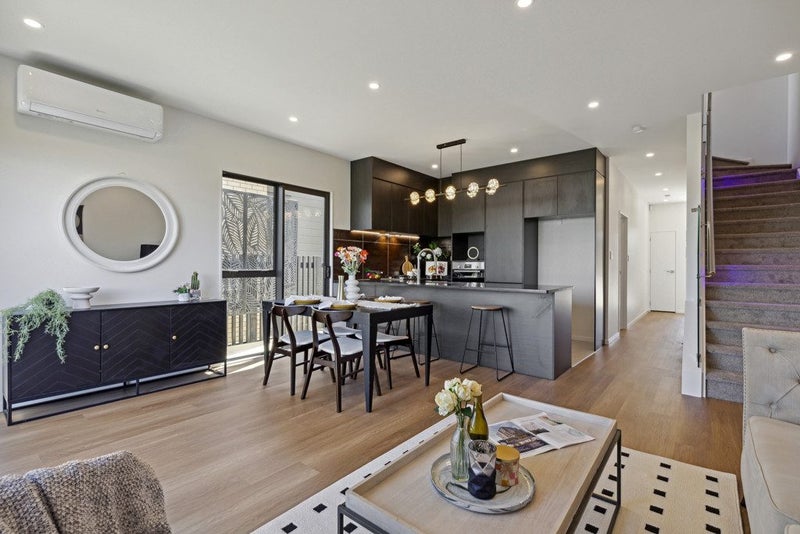 9A Kotiu Place, Massey, Auckland - Carousel 2