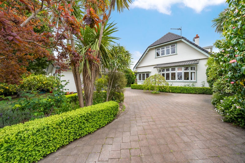 85 Pretoria Street, Hutt Central, Lower Hutt - Carousel 1