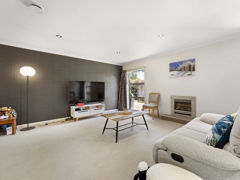 624 Pioneer Highway, Highbury, Palmerston North - Carousel 1