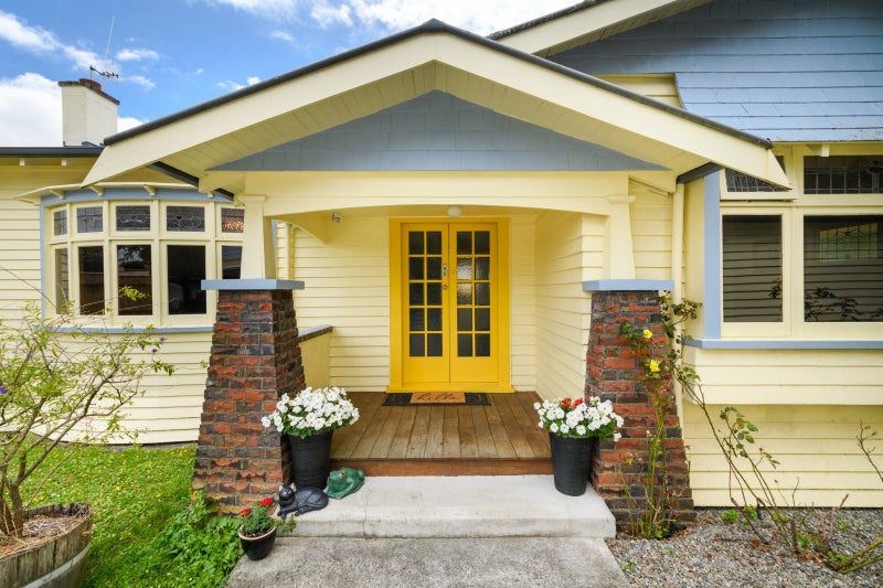 9 Ngaio Street, West End, Palmerston North - Carousel 1