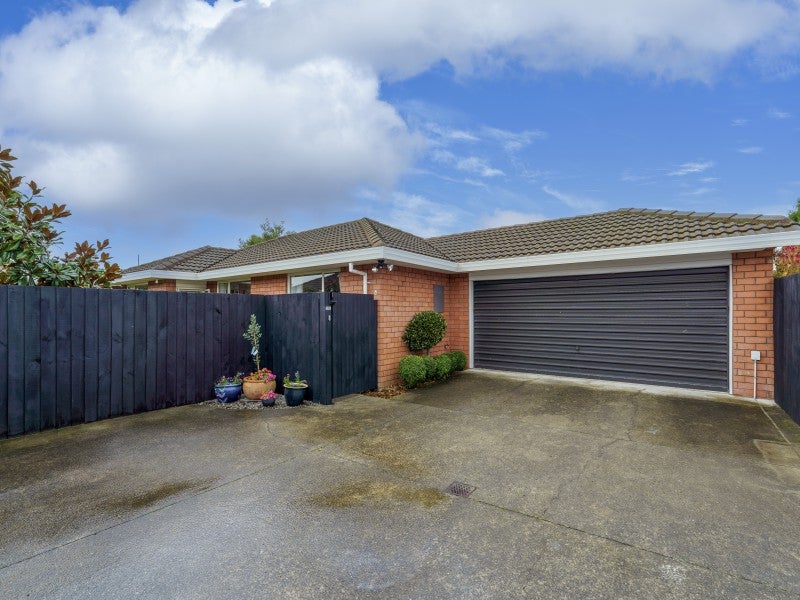 18 SYLVAN STREET, Middleton, Christchurch - Carousel 2