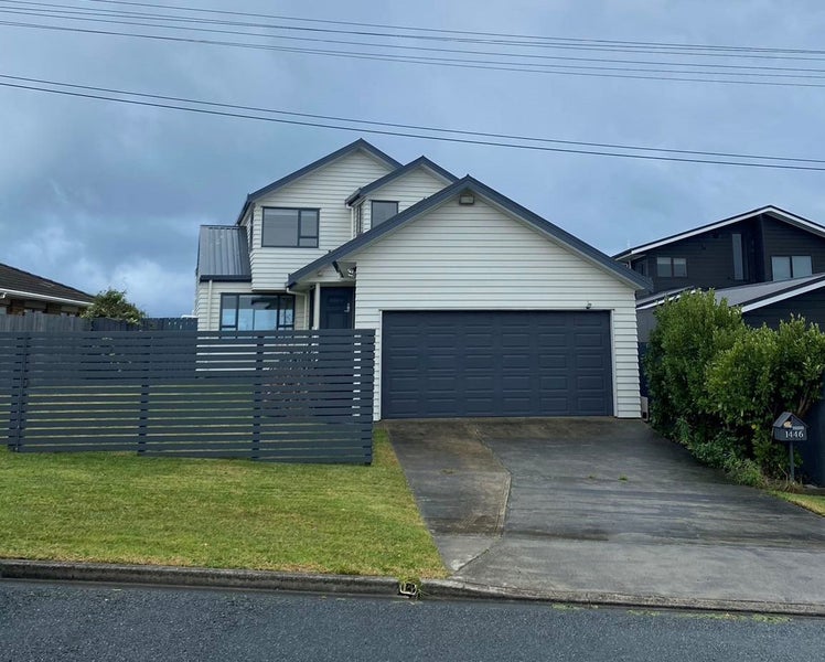 1446 Whangaparaoa Road, Army Bay, Whangaparaoa - Carousel 1