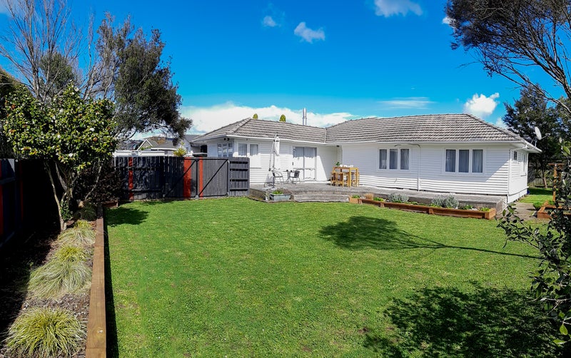 9 Norman Street, Nawton, Hamilton - Carousel 1