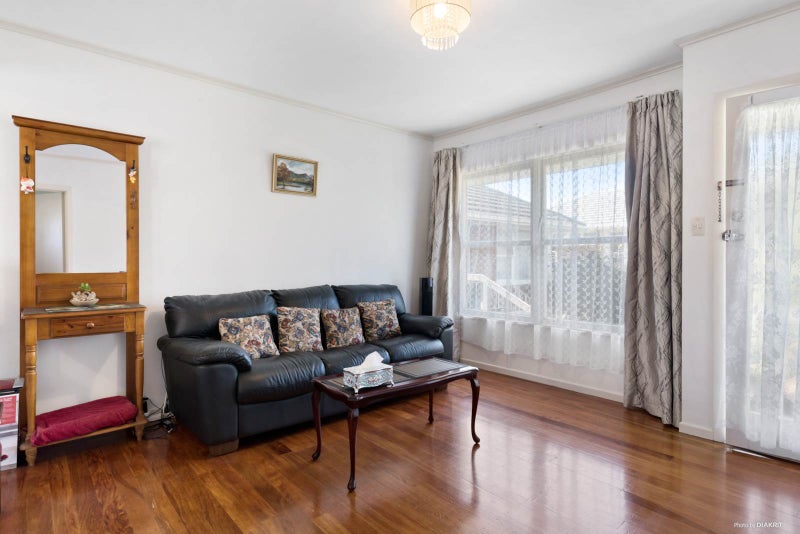 3/13 Ellen Avenue, Hillcrest, Auckland - Carousel 2