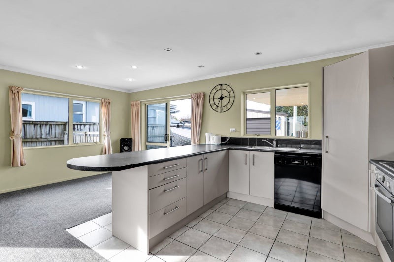 51 Grey Street, Normanby, Hawera - Carousel 2