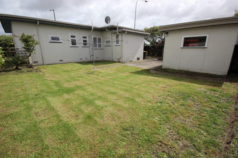 690 Pioneer Highway, Highbury, Palmerston North - Carousel 10